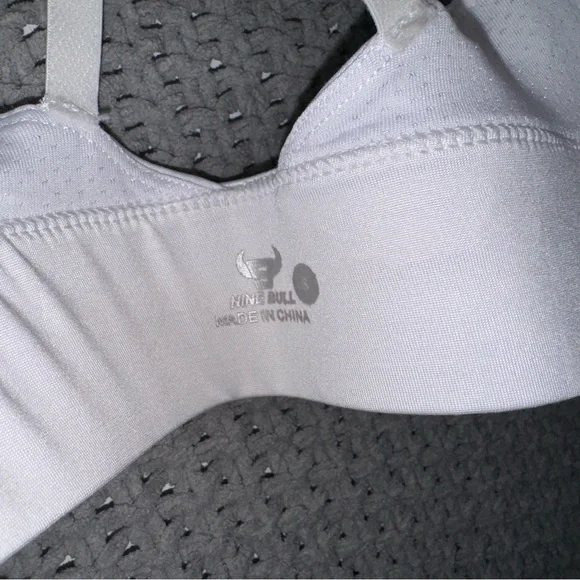 Nine bull women's strappy crisscross sports bra small - Picture 10 of 10
